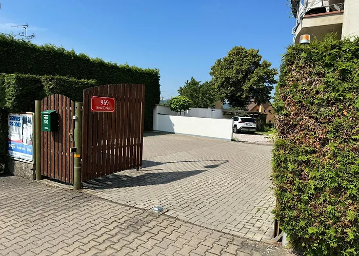 Nova Tyrsova Apartman Dvůr Králové nad Labem